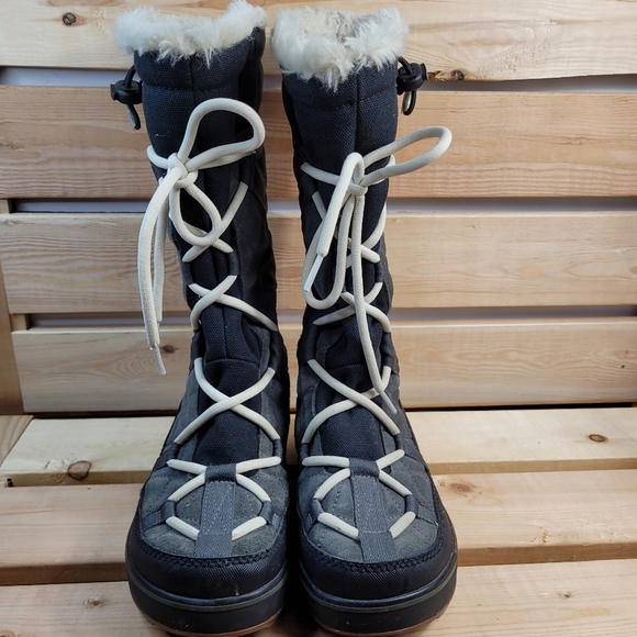 Sorel women winter boots size 6 - Picture 2 of 8
